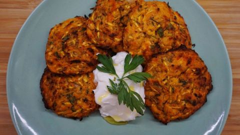Κολοκυθοκεφτέδες light στο φούρνο