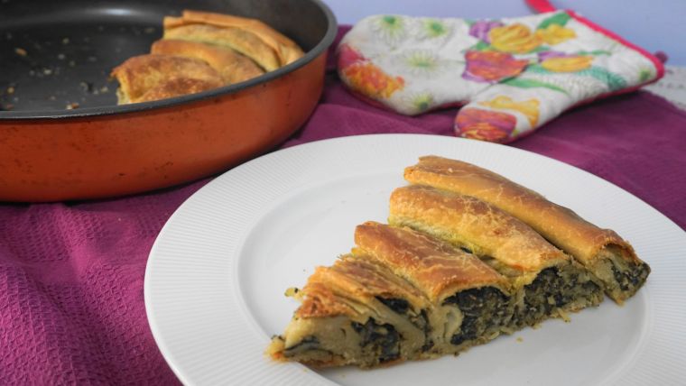 Στριφτή σπανακοτυρόπιτα