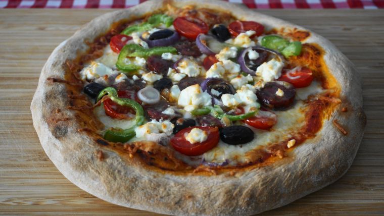 Πίτσα ελληνική